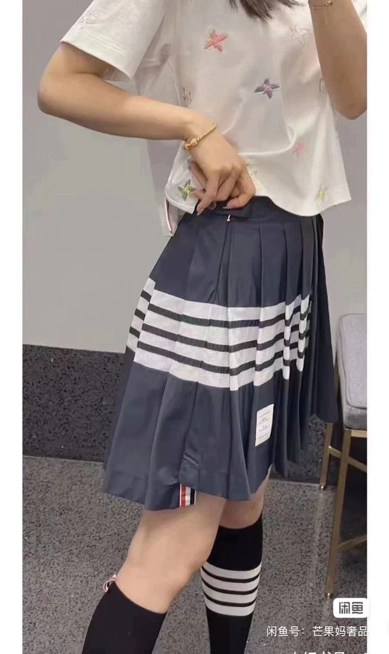 Thom Browne Thom Browne Gray pleated skirt Size 27" / US 4 / IT 40 - 3 Thumbnail