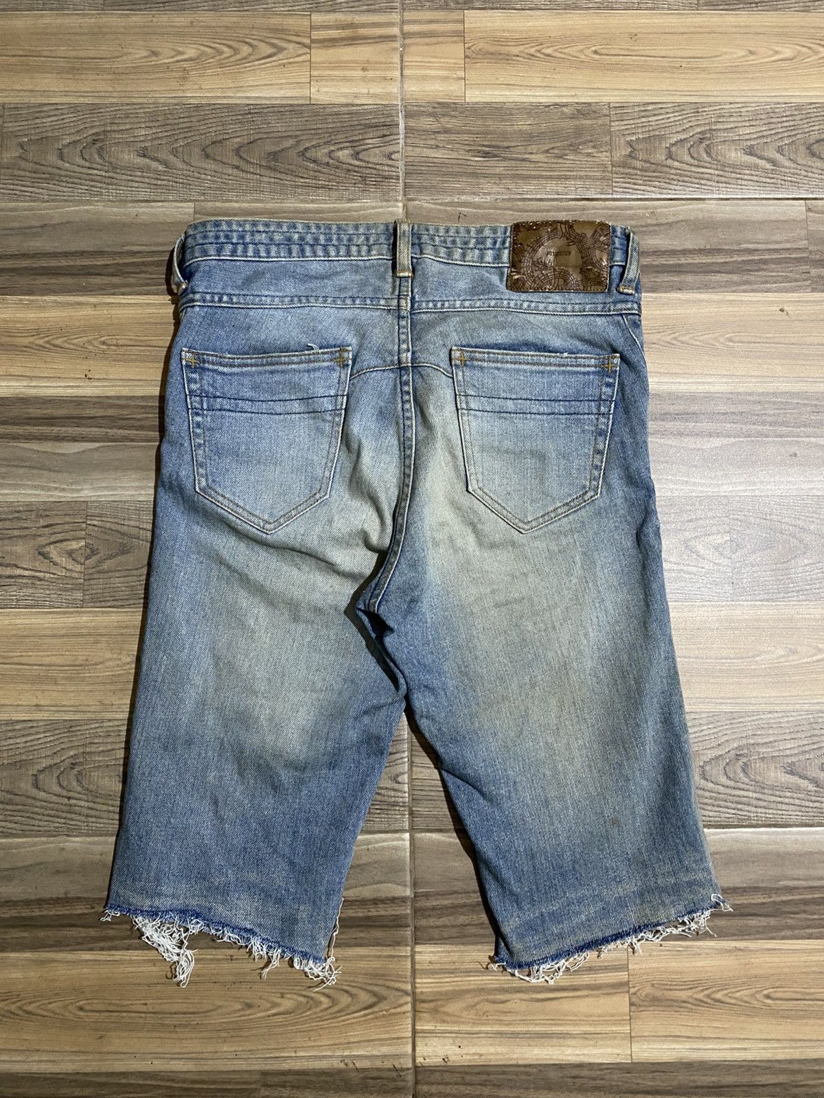 Number (N)ine NUMBER NINE STUDIOUS DISTRESSED SKINNY SHORT PANTS Size US 28 / EU 44 - 10 Thumbnail