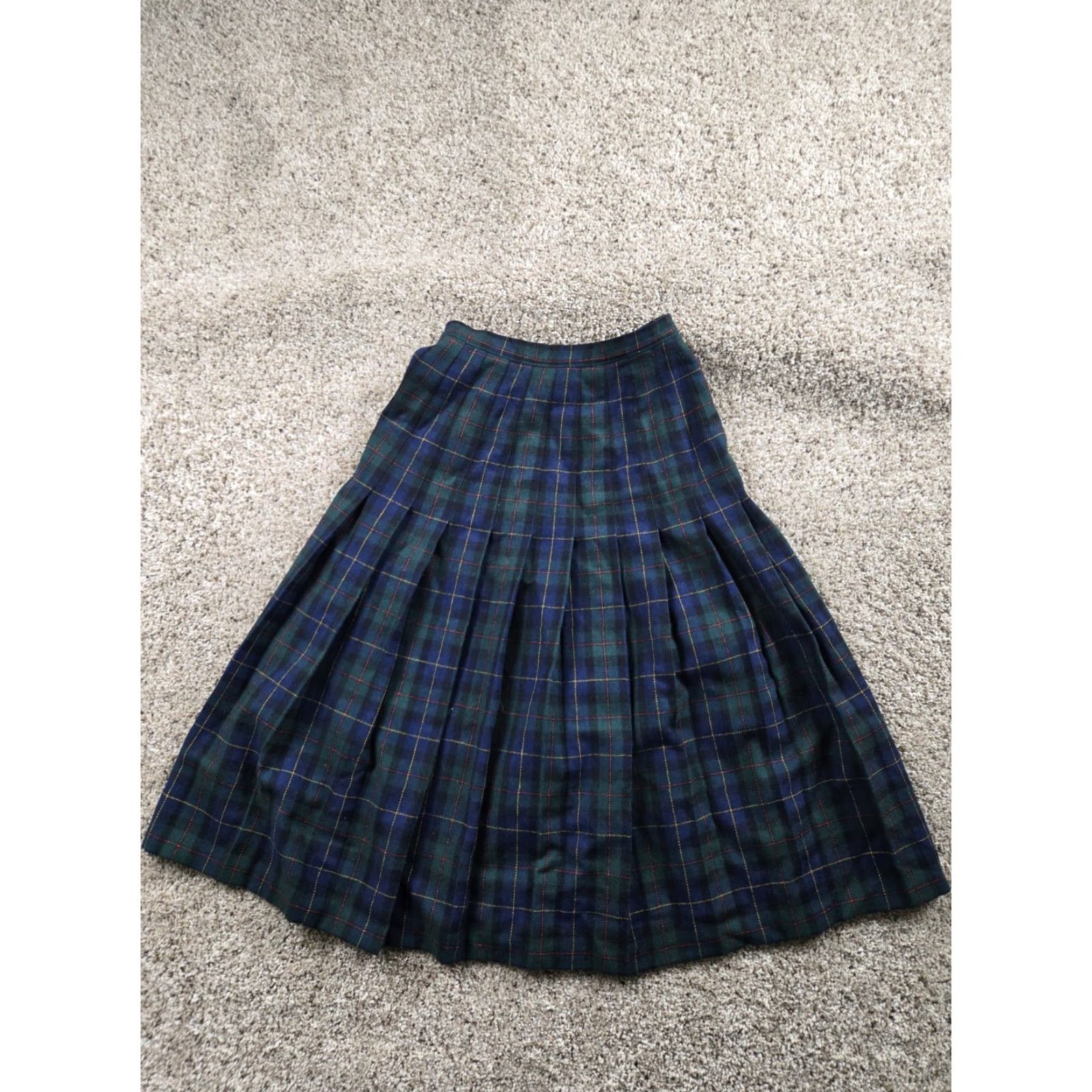 Pendleton VINTAGE Pendleton Skirt Womens 24 Blue Green Plaid Pleated Midi Wool Made USA 70s Womens Size 42" / US 20 - 6 Thumbnail