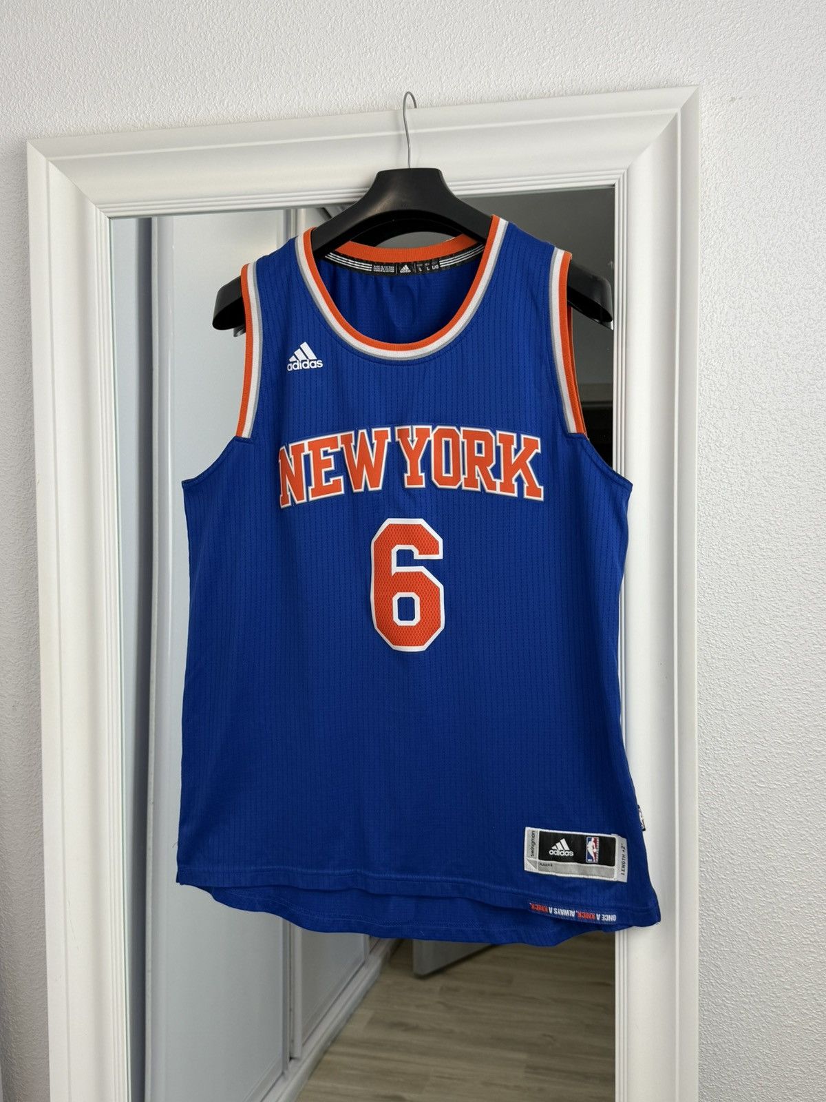 Adidas Porzingis New York Knicks Swingman Men's M Jersey