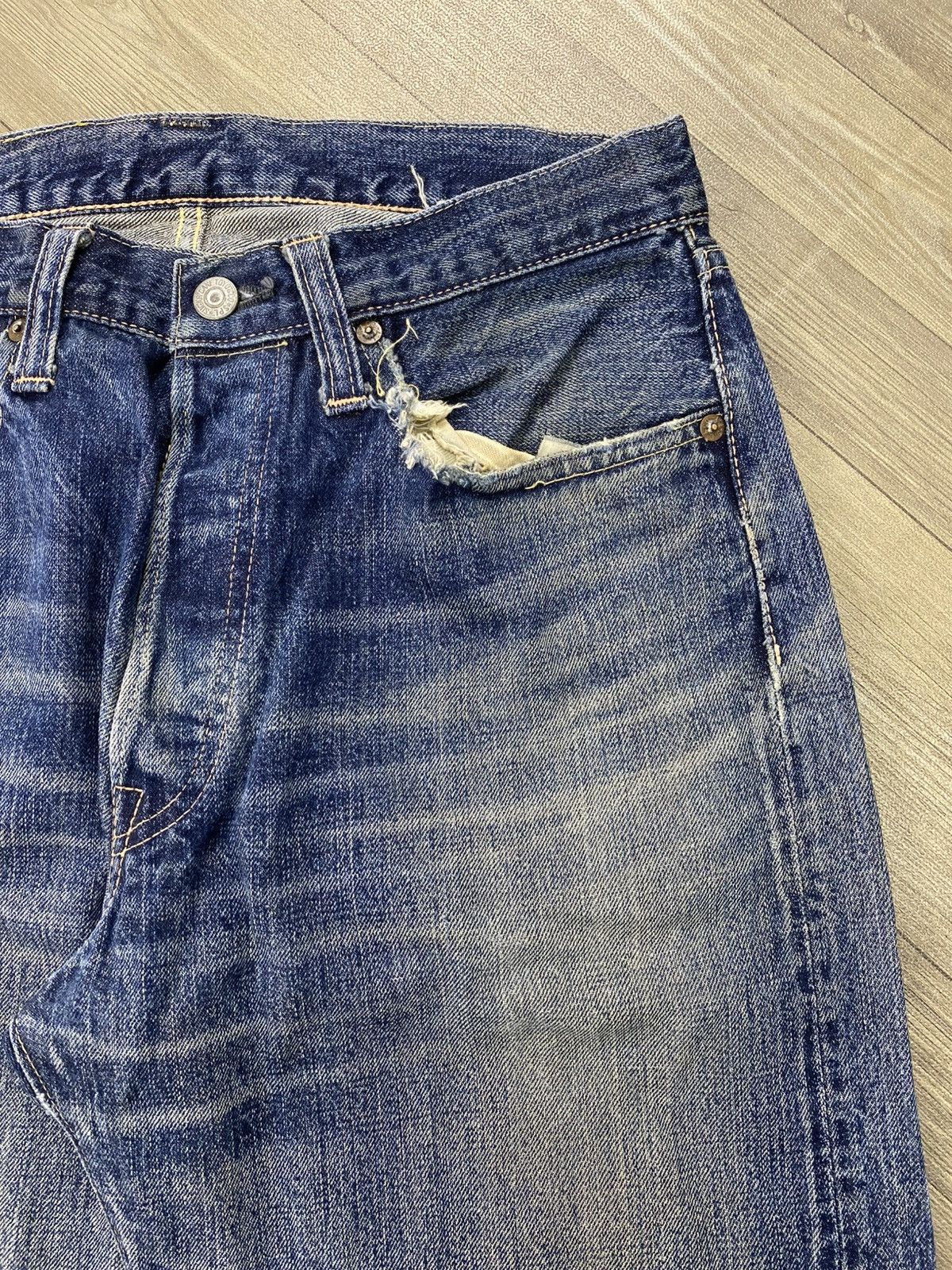 Sugar Cane 🇯🇵Vintage Sugar Cane Japan Distressed Faded Selvedge Jeans Size US 30 / EU 46 - 10 Thumbnail