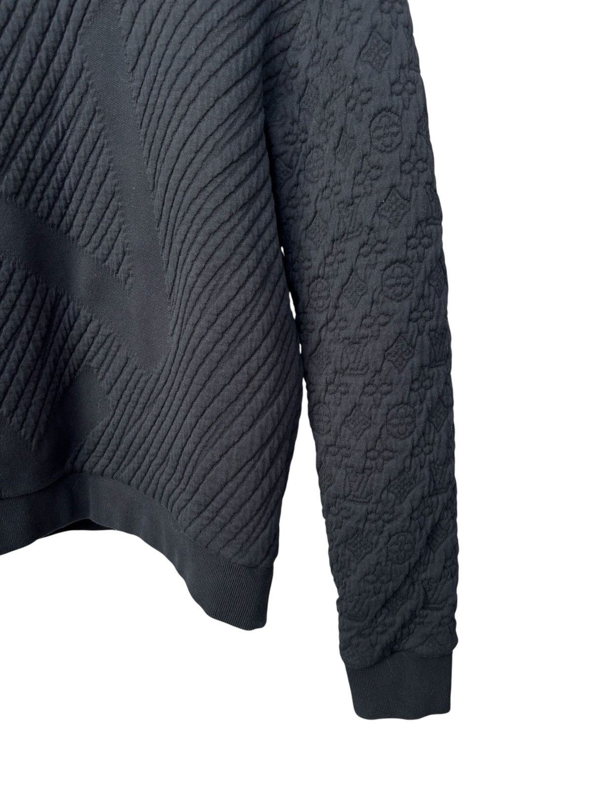 Louis Vuitton Louis Vuitton Monogram Arm Sweatshirt Size US L / EU 52-54 / 3 - 3 Thumbnail