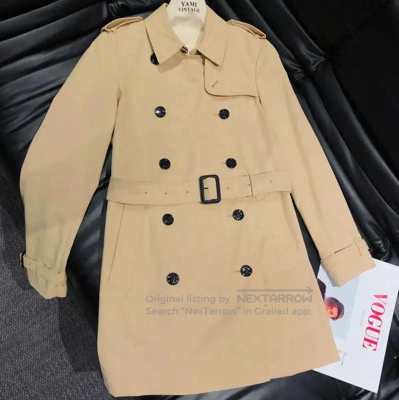 Burberry Burberry Women's Khaki Cotton Trench Coat. Size M / US 6-8 / IT 42-44 - 1 Thumbnail