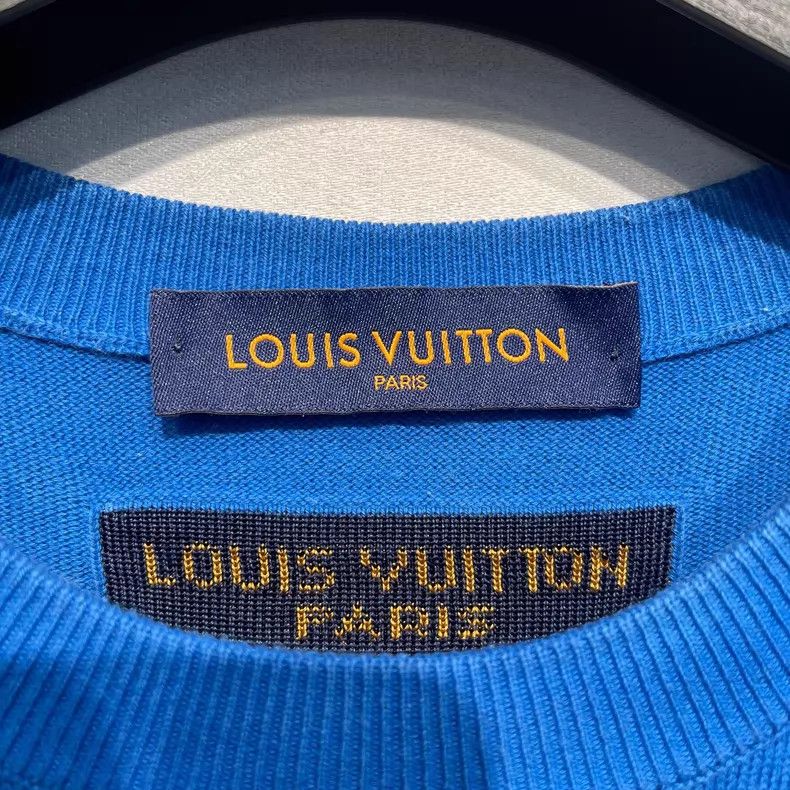 Louis Vuitton Louis Vuitton Logo jacquard blue knit short sleeves Size US L / EU 52-54 / 3 - 4 Thumbnail