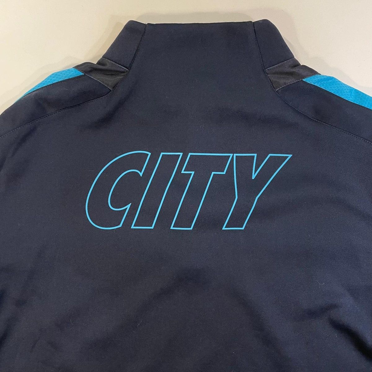 Nike Nike Manchester City Thermal-Fit training top player issue Size US XL / EU 56 / 4 - 3 Thumbnail