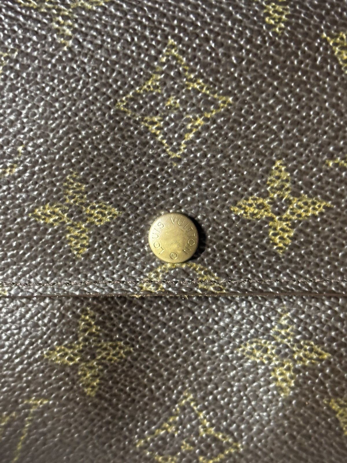 Louis Vuitton (very worn) Louis Vuitton Long Wallet Size ONE SIZE - 21 Thumbnail