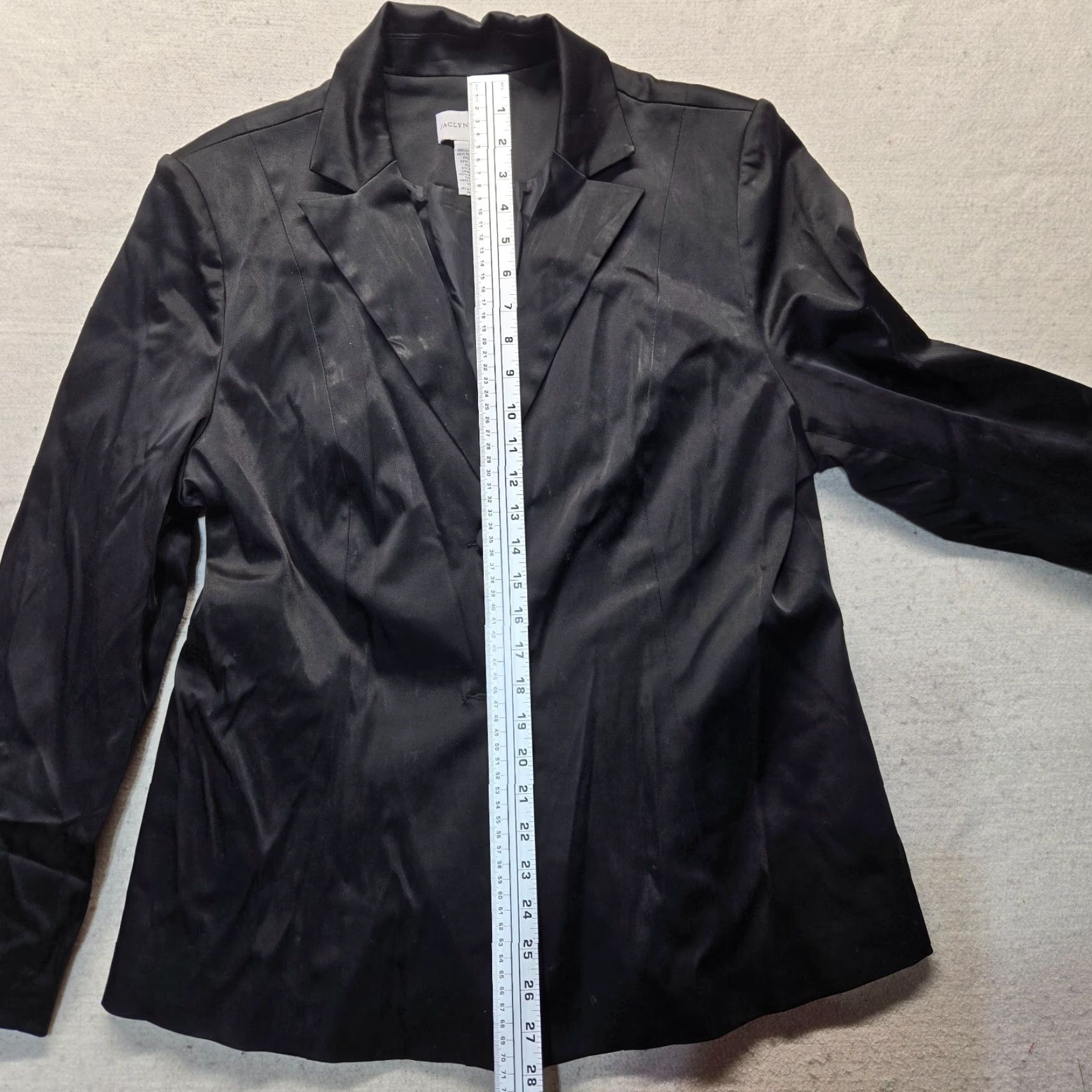 Vintage VINTAGE Jaclyn Smith Blazer Jacket Solid Black Adult Women's Size 18 Notch Lapel Two-Button 2 Button Knit Polyester Blend Plus Size Womens Jacket Size XXL / US 16-18 / IT 52-54 - 7 Thumbnail