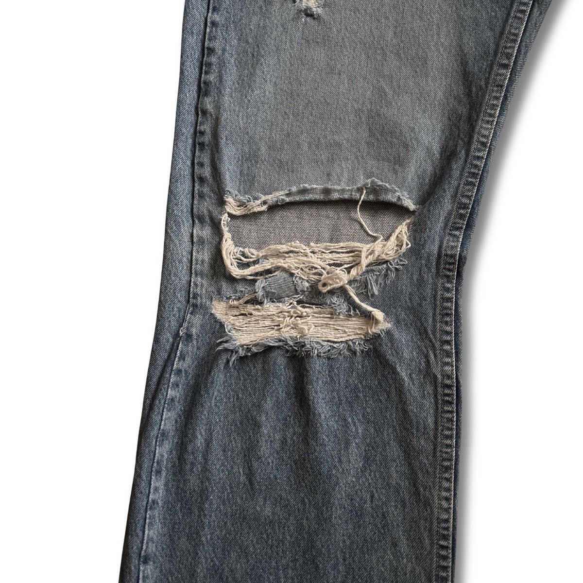 Levi's Levis 569 Jeans Mens 32x32 Blue Straight Distressed Denim Size US 32 / EU 48 - 6 Thumbnail