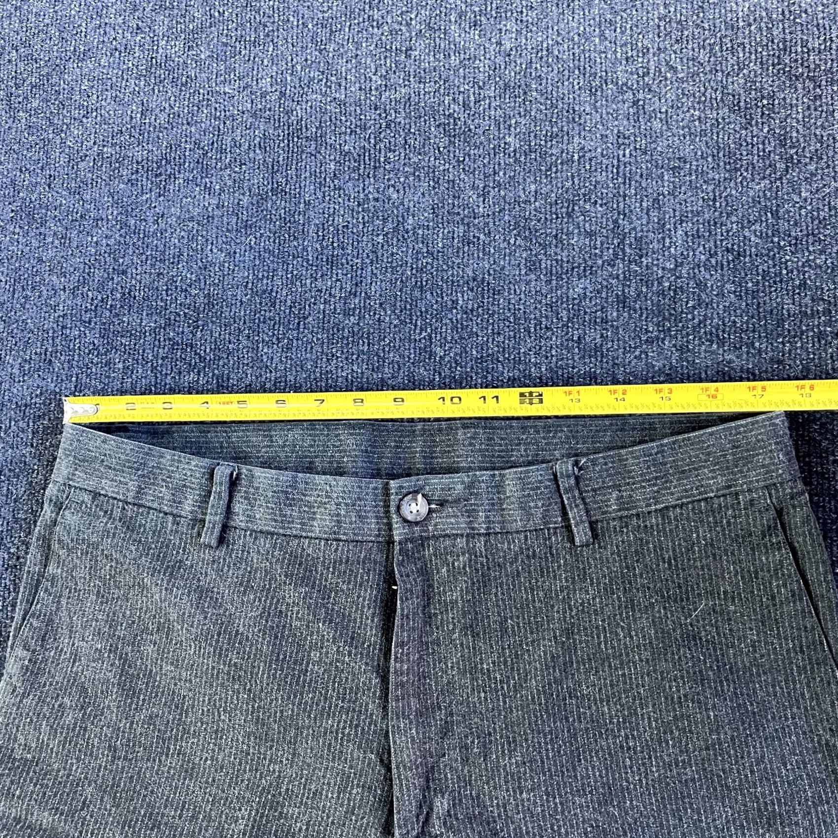 Dockers Y2K Dockers D2 Pants Mens 36x32 Gray Stripe Chino Straight Fit Cotton Daper Size US 36 / EU 52 - 7 Thumbnail