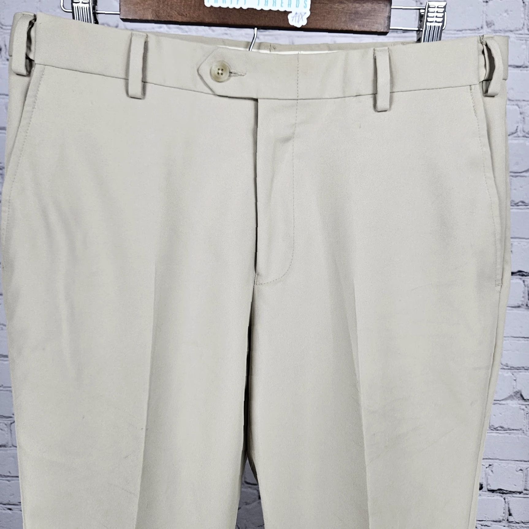 Jos. A. Bank Jos A Bank Beige Traveler Tailored Fit Flat Front Straight Leg Dress Pants 32x30 Size US 32 / EU 48 - 5 Thumbnail
