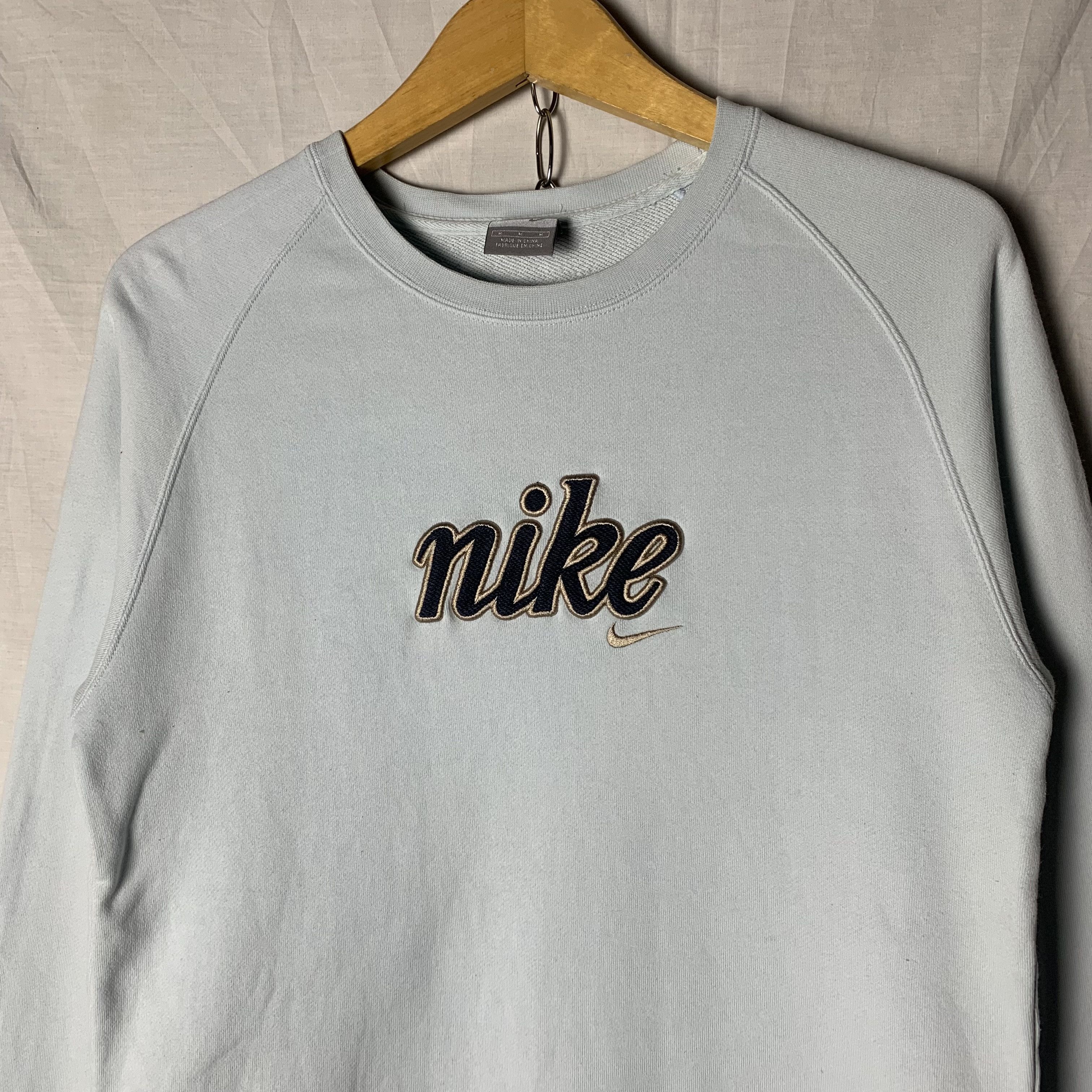 Nike NIKE y2k Sweatshirt Crewneck Size L / US 10 / IT 46 - 2 Thumbnail