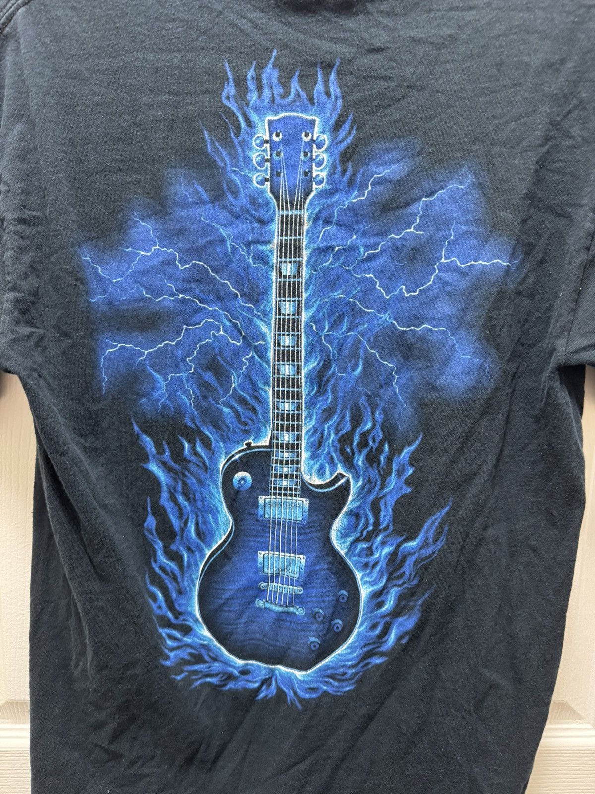 Gildan Gildan Vintage Guitar Lightning Pick Electric 90s Y2K Black Size US M / EU 48-50 / 2 - 3 Thumbnail