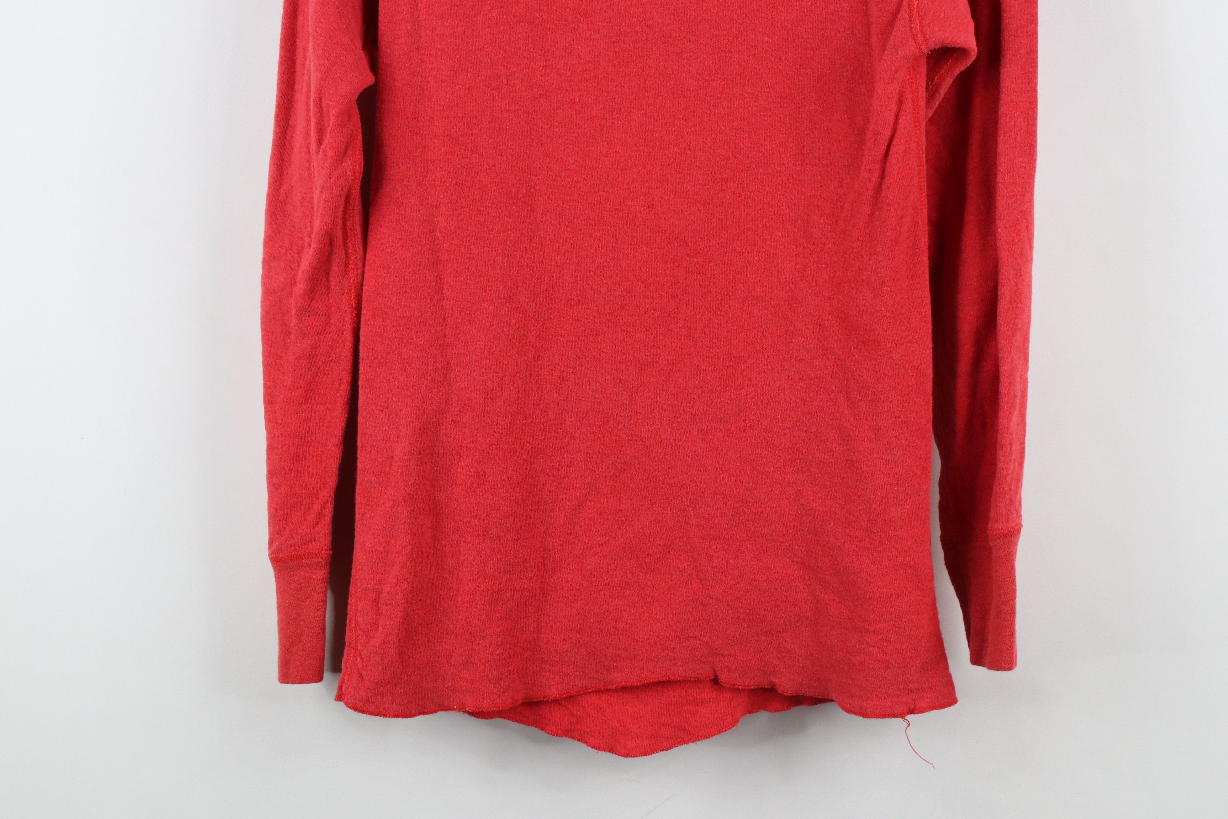 Vintage Vintage 70s Streetwear Blend Thermal Knit Henley T-Shirt USA Size US S / EU 44-46 / 1 - 13 Thumbnail