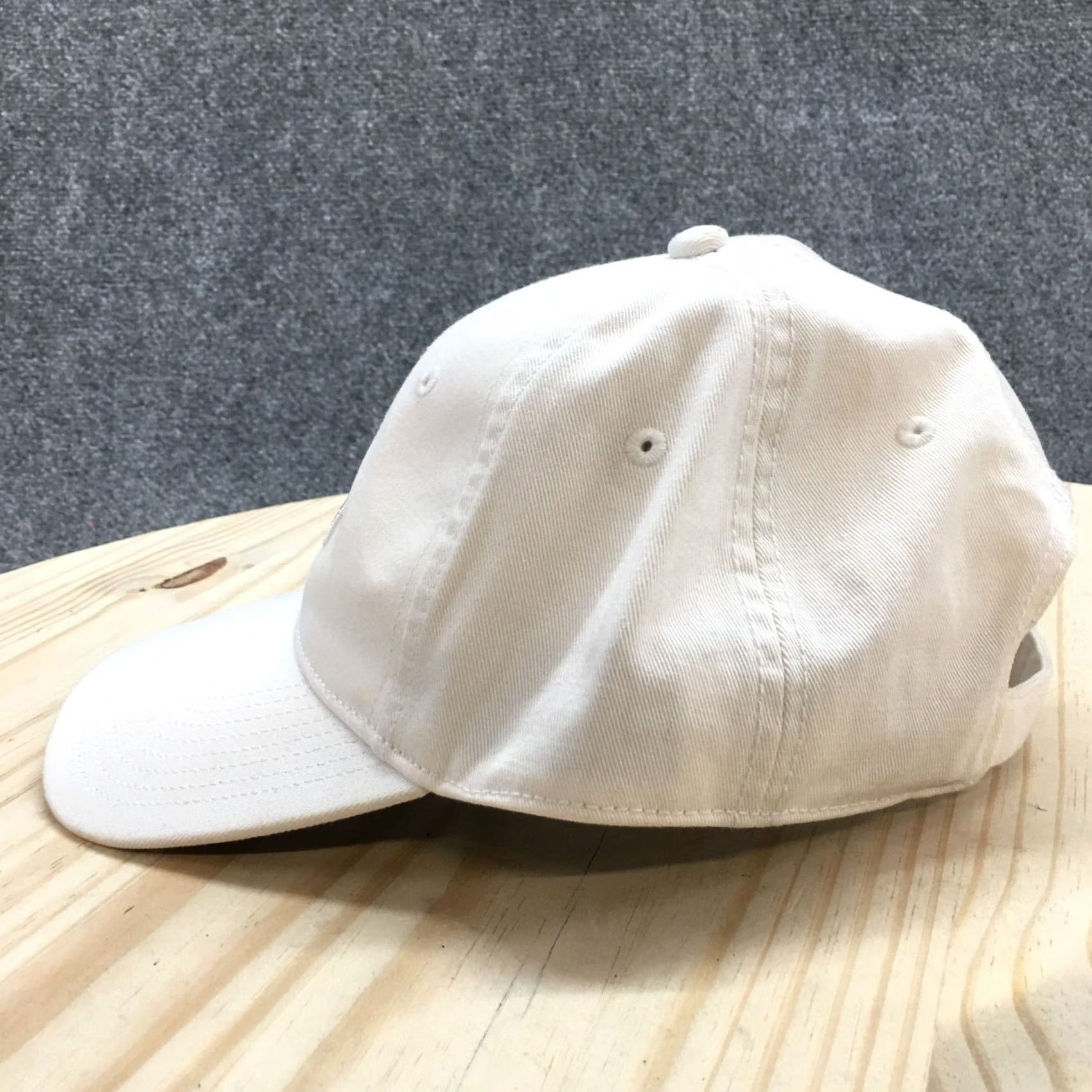 Titleist Titleist Baseball Cap Hat Mens White OS Adjustable Curved Brim Embroidered Logo Size ONE SIZE - 7 Thumbnail