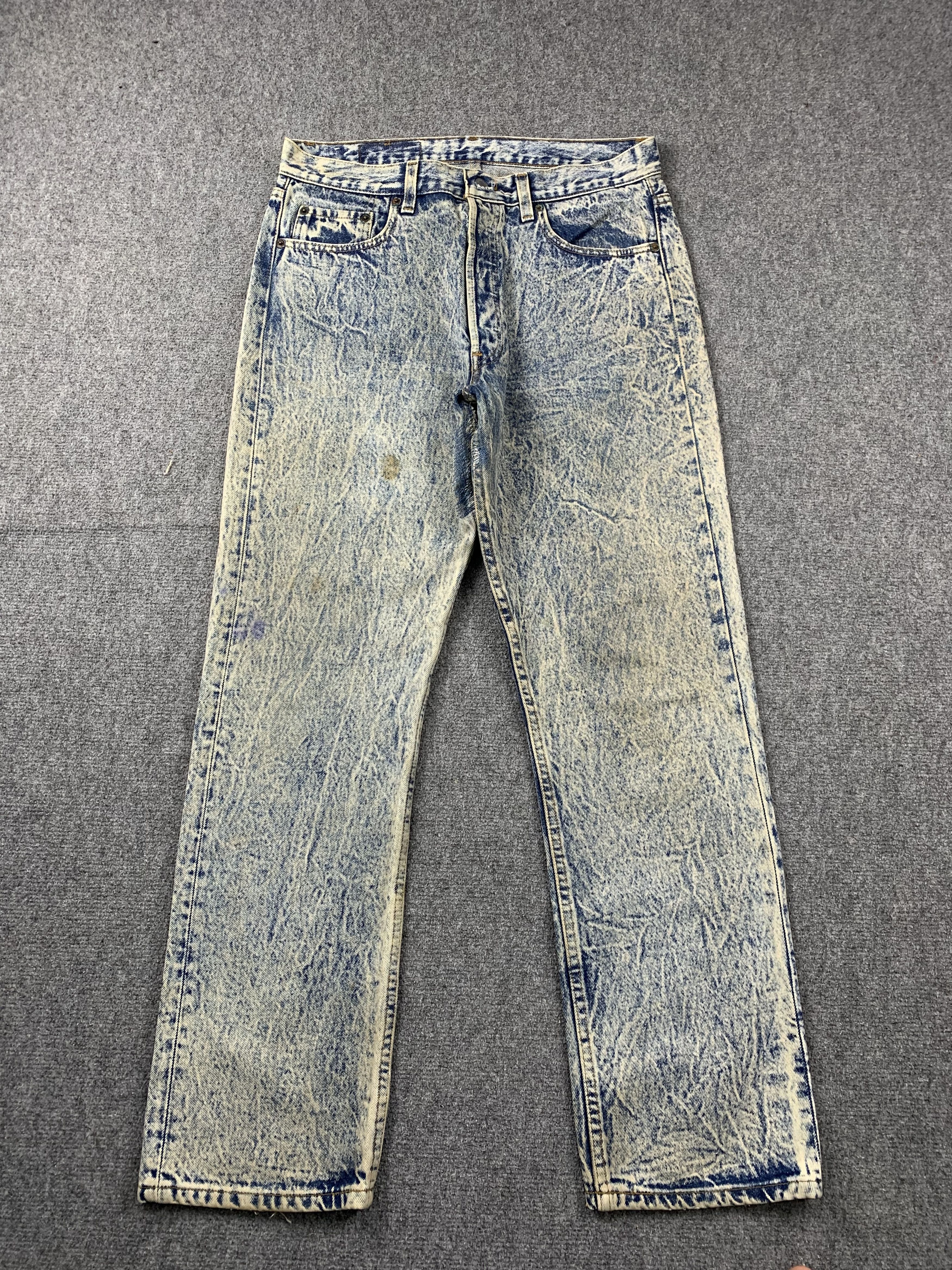 Levi's Vintage 90s Levis 501 Acid Wash Jeans DP1979 Size US 32 / EU 48 - 1 Thumbnail
