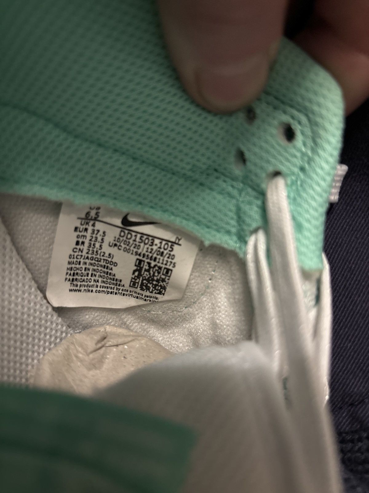 Nike Nike Dunk low “Green Glow” Size US 6.5 / IT 36.5 - 6 Thumbnail