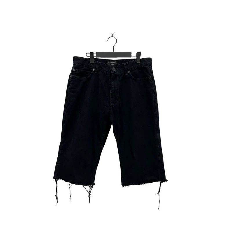 Balenciaga Balenciaga Fringed Denim Shorts Size XL-2506 Size US 42 / EU 58 - 2 Thumbnail