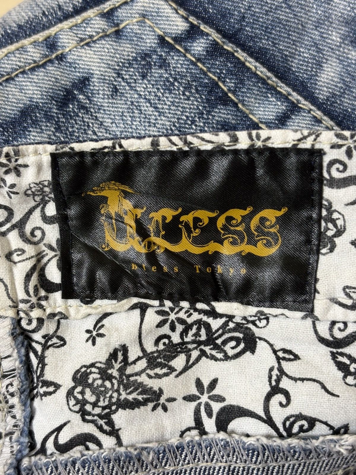 Japanese Brand 2000’s Bless Tokyo - Japanese Archive Punk Distressed Jeans Size 27" / US 4 / IT 40 - 8 Thumbnail