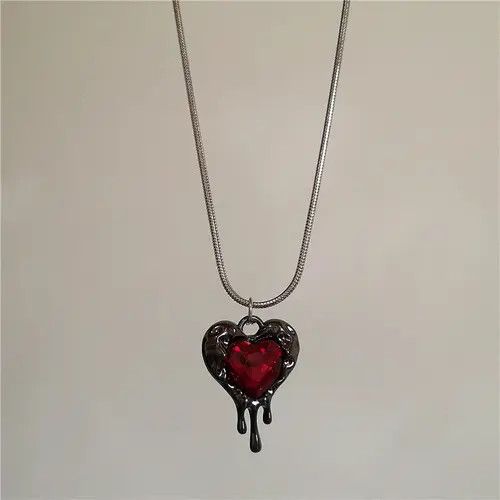 Other Vintage Red Heart Necklace Size ONE SIZE - 3 Thumbnail