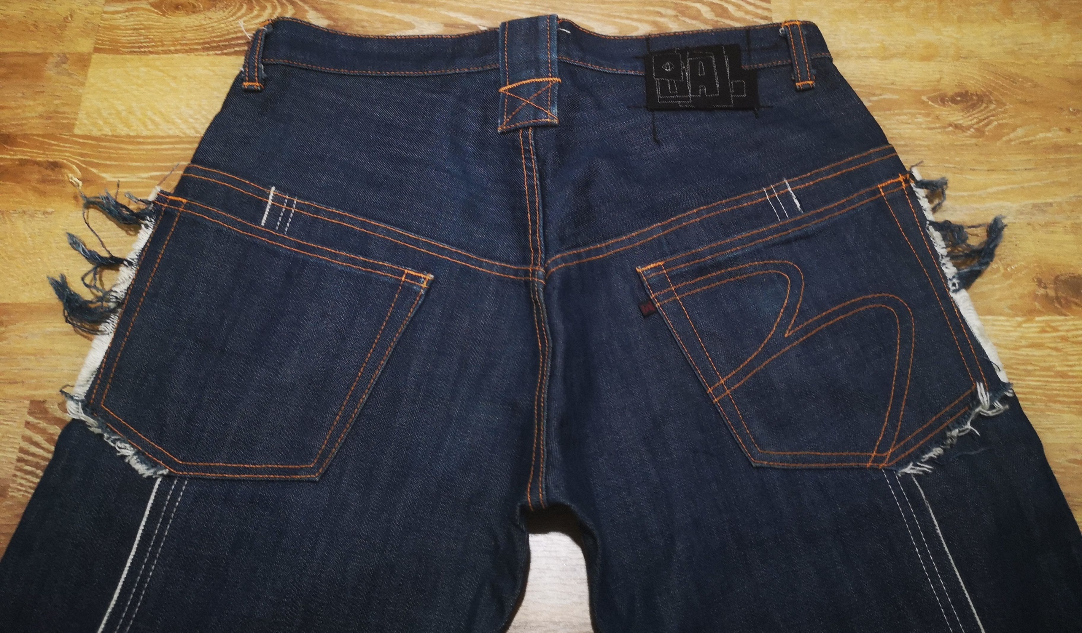 Japanese Brand Vintage Japan Brand Balancewear Design AW2003 Denim Size US 33 - 8 Thumbnail