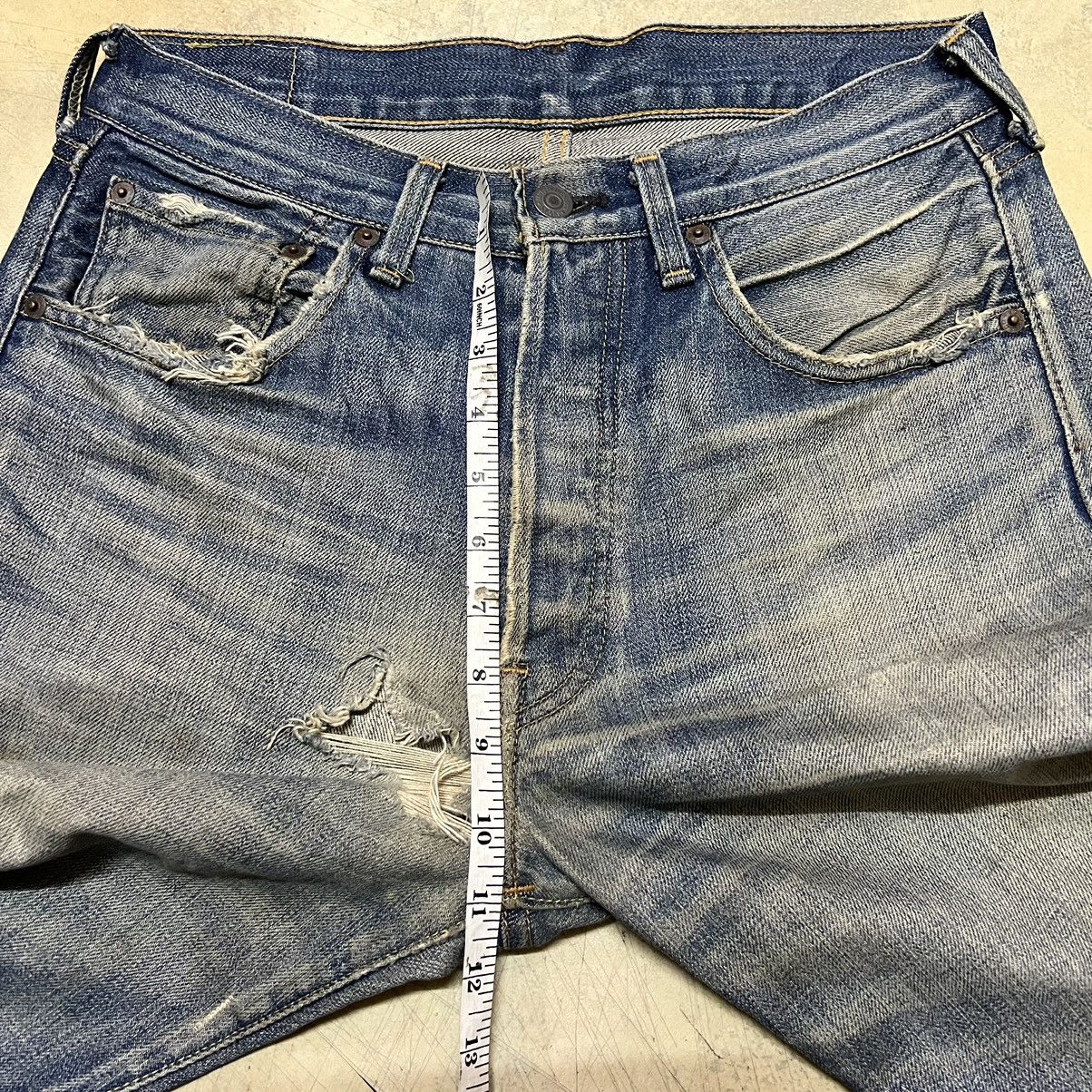 Levi's Vintage Levis Big E Lot 501 Selvedge Distressed Denim Jeans Size US 29 - 12 Thumbnail