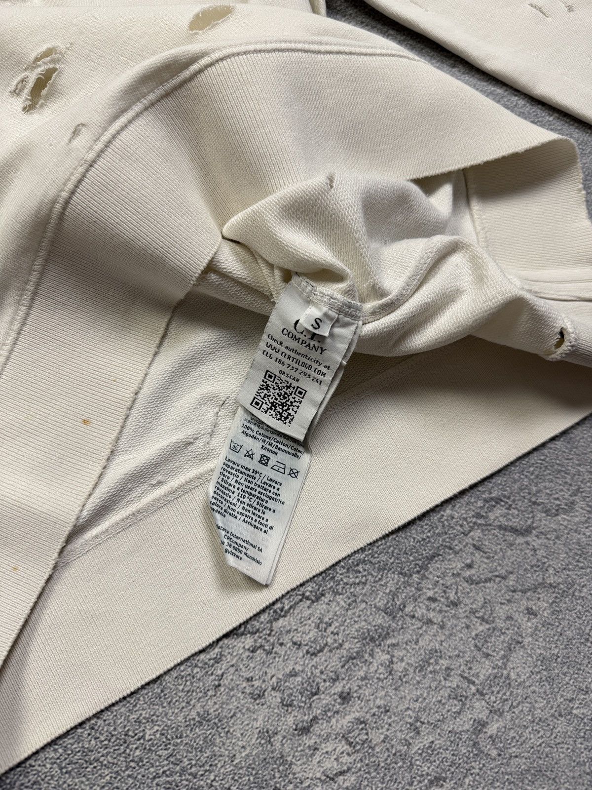 C.P. Company Vintage CP Company Faded Sweatshirt Size US S / EU 44-46 / 1 - 10 Thumbnail