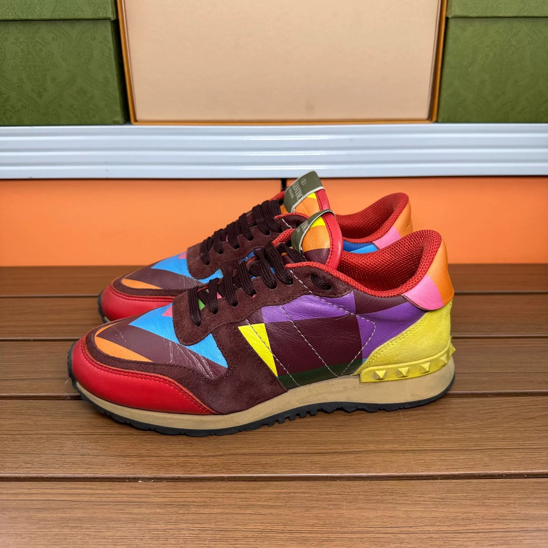 Valentino Valentino Casual Lowtop Sneakers it_37 Women Size US 7 / IT 37 - 1 Thumbnail