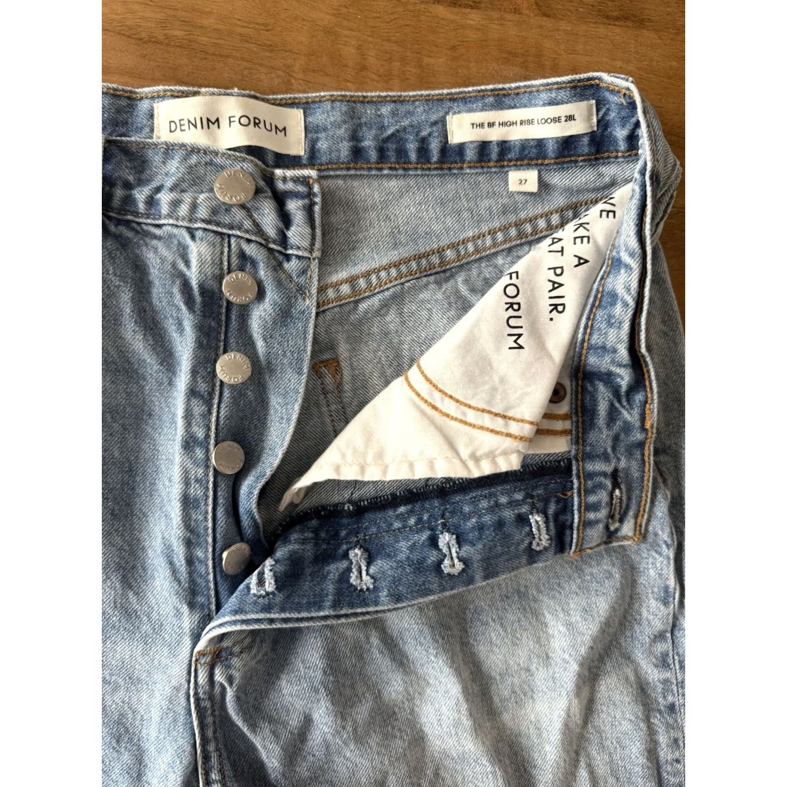 Aritzia Aritzia Denim Forum Jeans Womens 27x28 The BF High Rise Loose Jeans Blue 5-Pocket Distressed Logo Size 29" - 4 Thumbnail