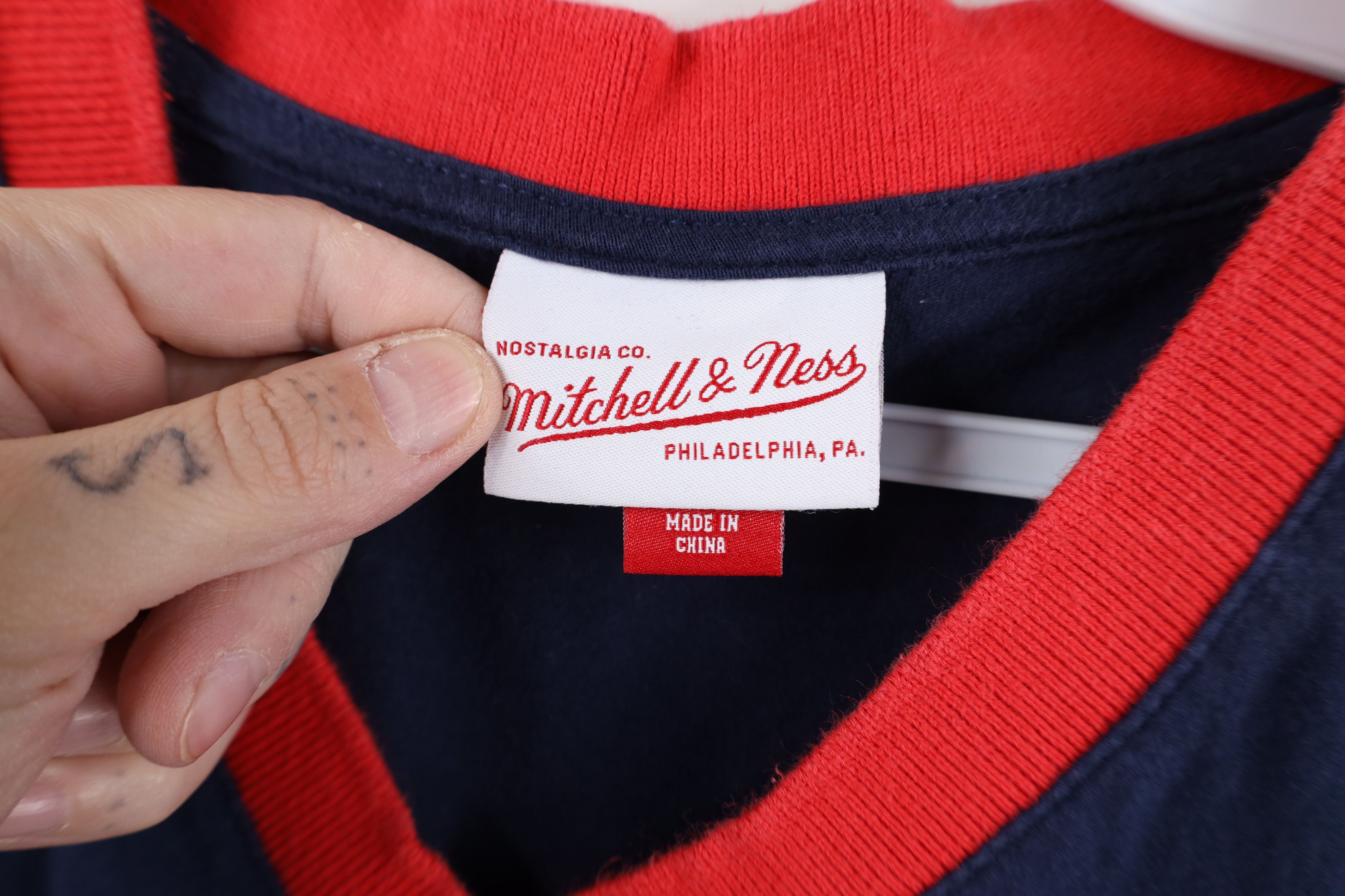 Mitchell & Ness Mitchell & Ness Cleveland Indians Baseball Jersey T-Shirt Size US XL / EU 56 / 4 - 10 Thumbnail