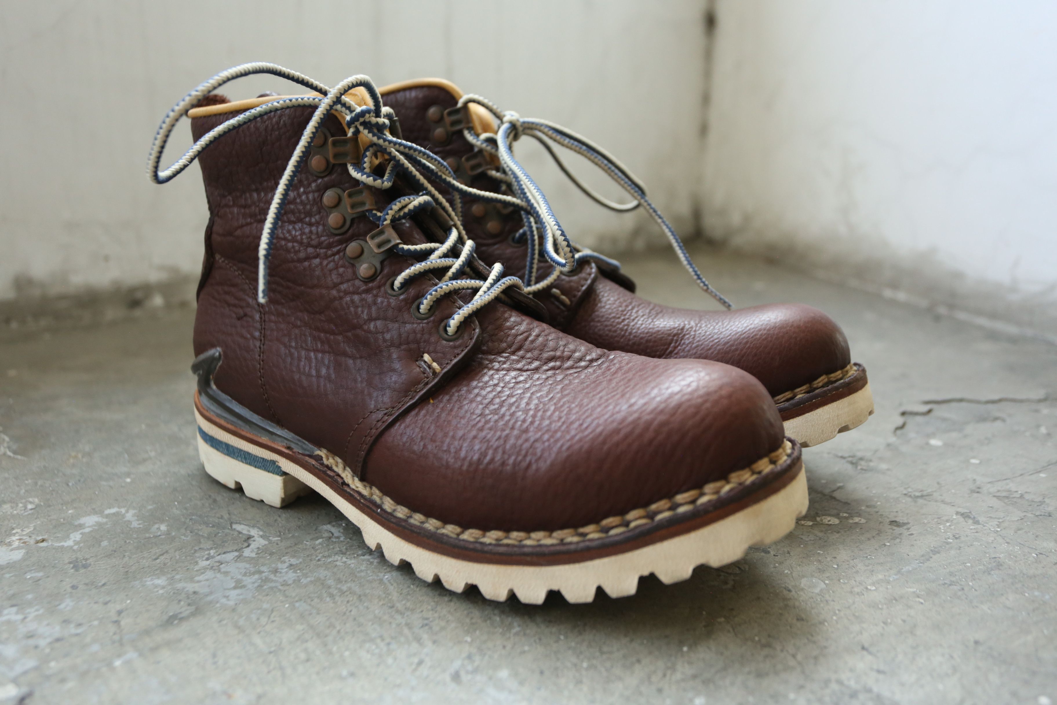 Visvim Visvim - F/W 11 - Zermatt Boots-Folk Size US 9 / EU 42 - 1 Thumbnail