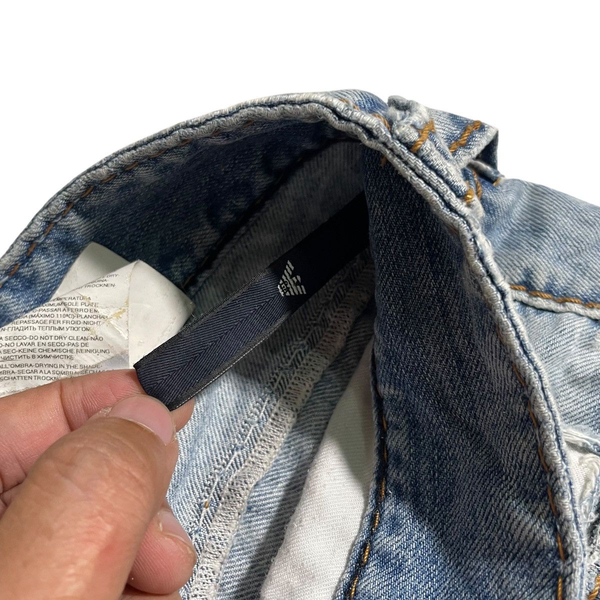 Emporio Armani Vintage Emporio Armani Distressed Jeans Size US 36 / EU 52 - 10 Thumbnail