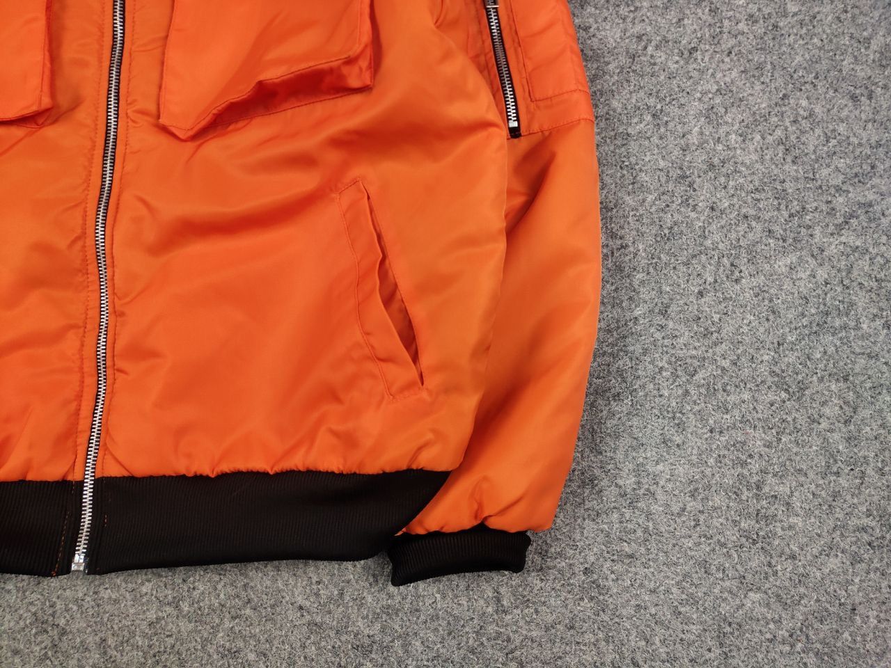 Japanese Brand Vintage Japan Style Orange Pocket Bomber Jacket Y2K Style Size US M / EU 48-50 / 2 - 10 Thumbnail
