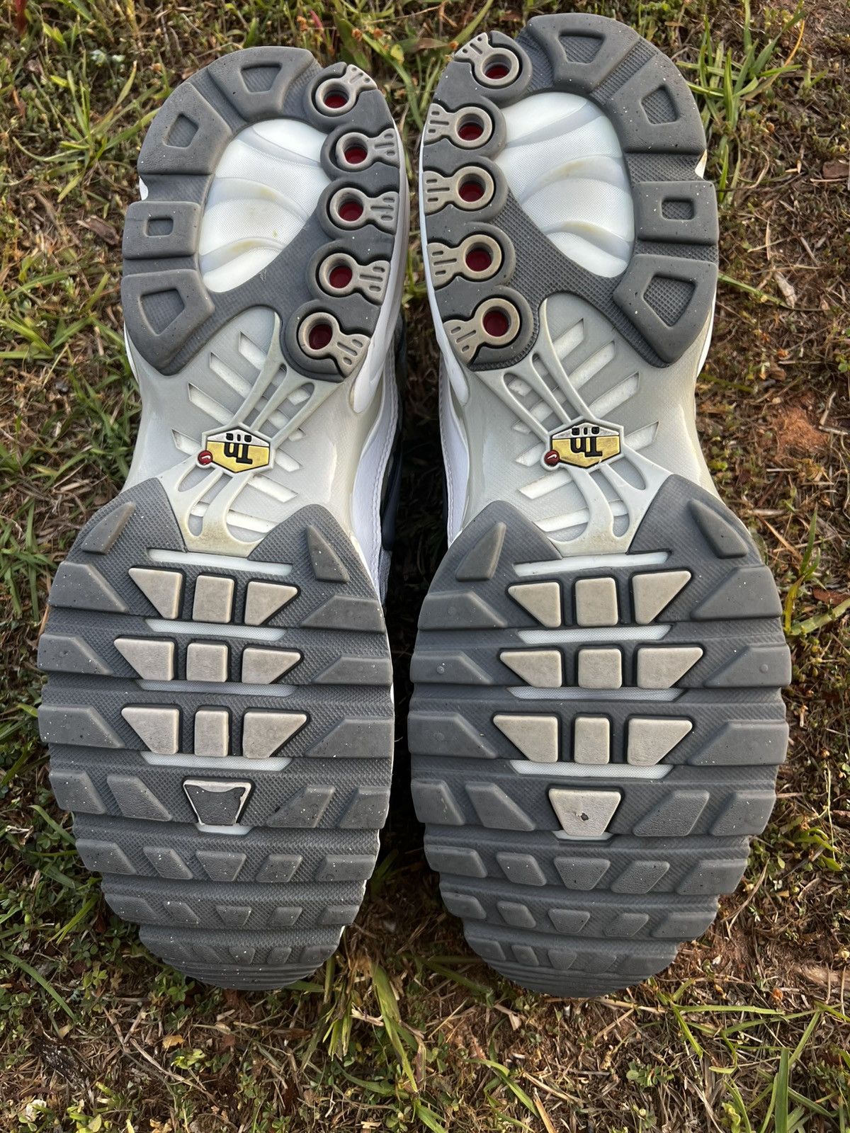 Nike CLEAN Nike Air Max Plus size 12 Mens La Requin White shoes Size US 12 / EU 45 - 11 Thumbnail