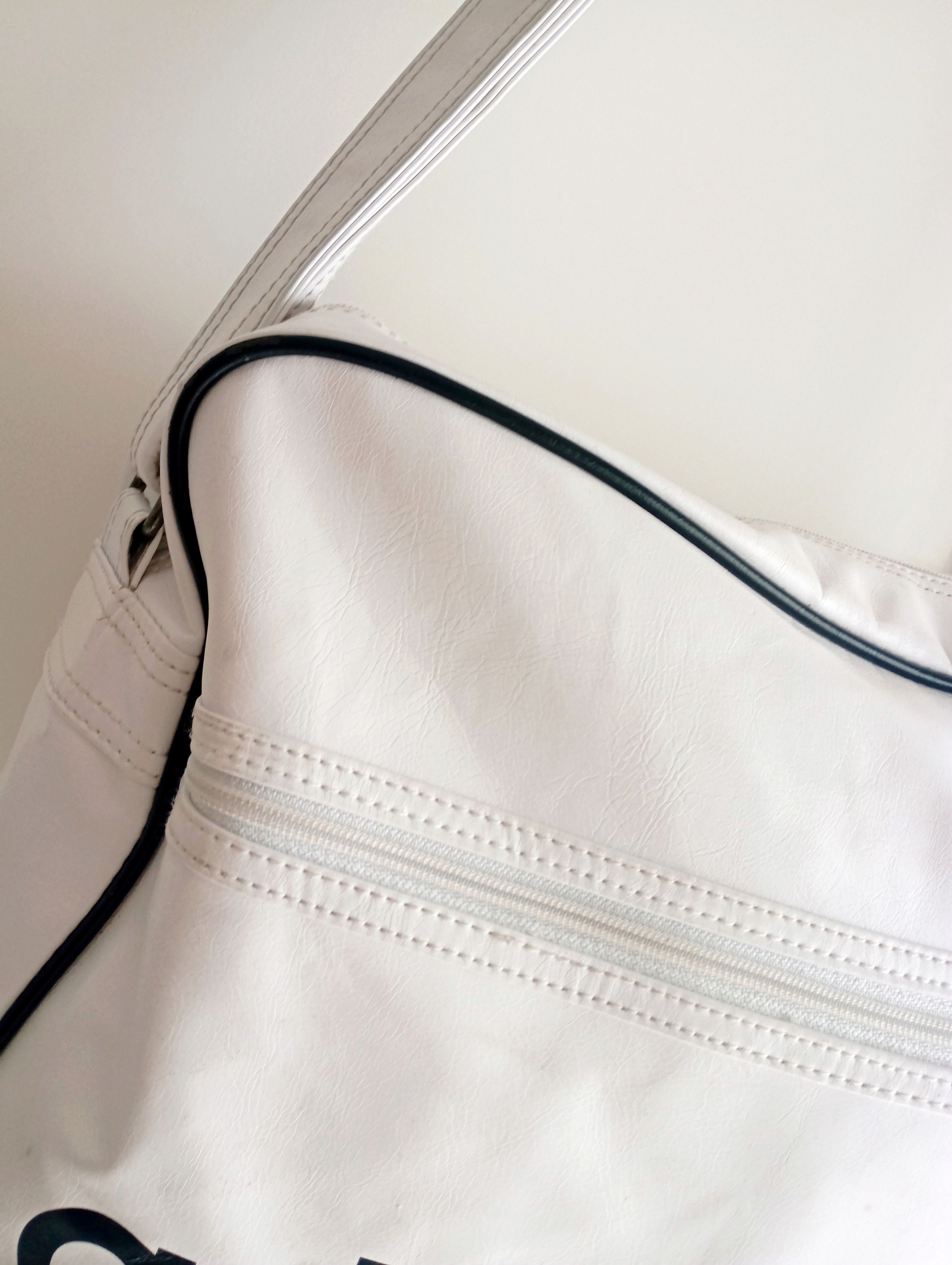 Adidas × Vintage Adidas 90s Y2K Gym Crossbody Sling Oasis Style Size ONE SIZE - 5 Thumbnail