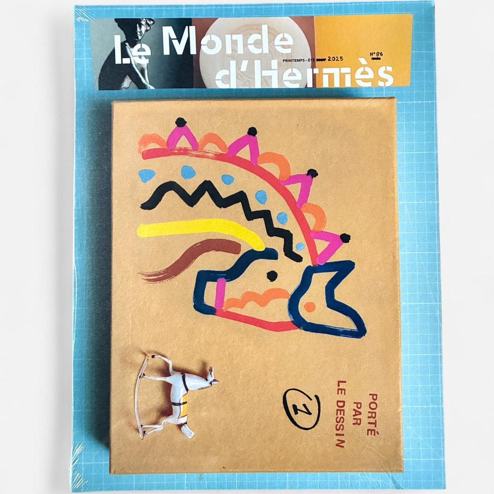 Hermes × Maison Margiela Hermès Le Monde 2025 biannual magazine d'Hermès collection Size ONE SIZE - 1 Thumbnail