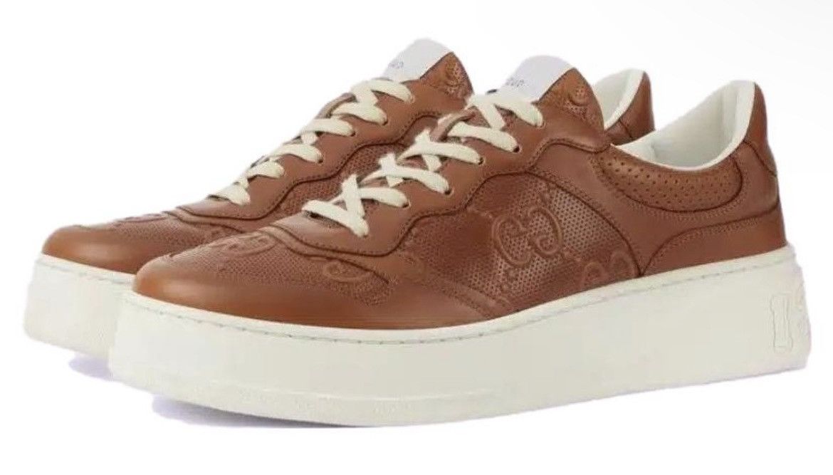 Gucci Gucci GG Logo Embossed Sneaker Size US 12 / EU 45 - 1 Thumbnail