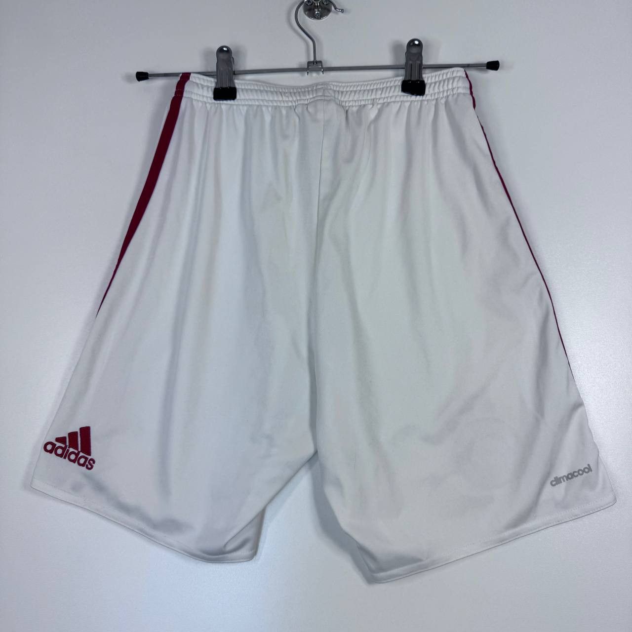 Adidas Adidas FC Bayern Munich 2016/17 Home Shorts Football Size S Size US 31 - 12 Thumbnail