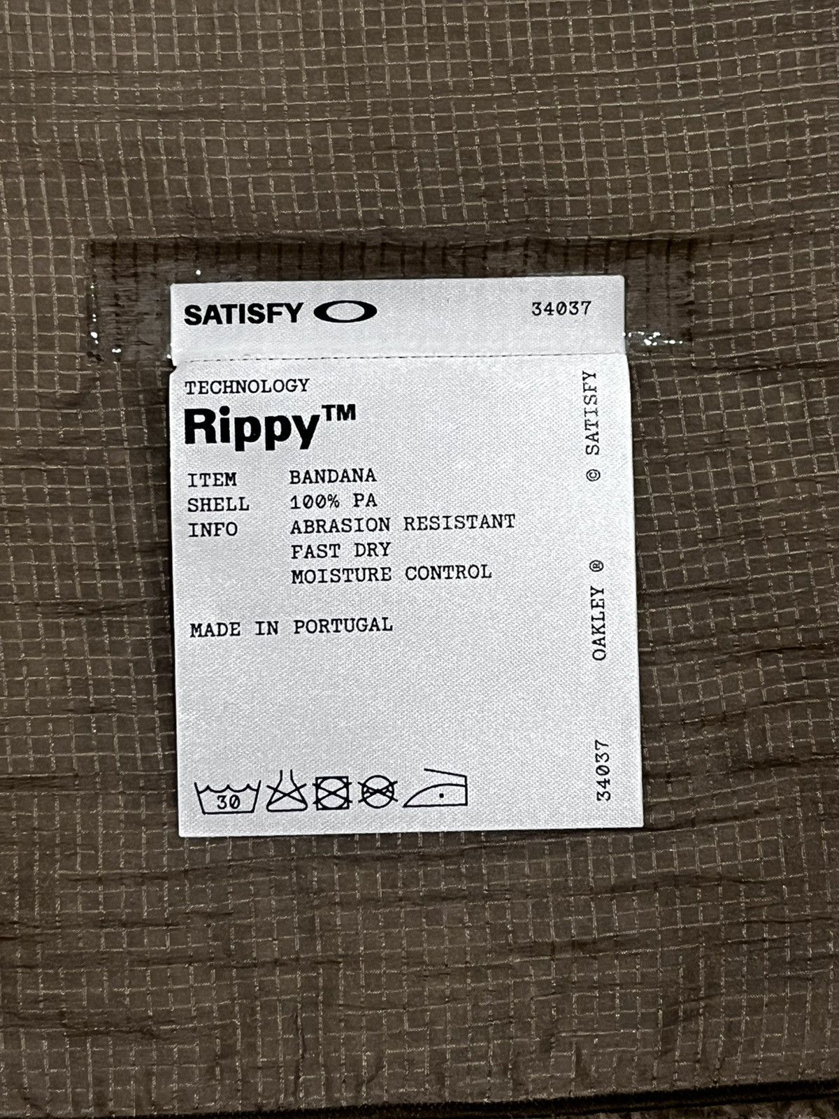 Oakley × Satisfy Oakley x Satisfy Rippy Bandana Size ONE SIZE - 6 Thumbnail