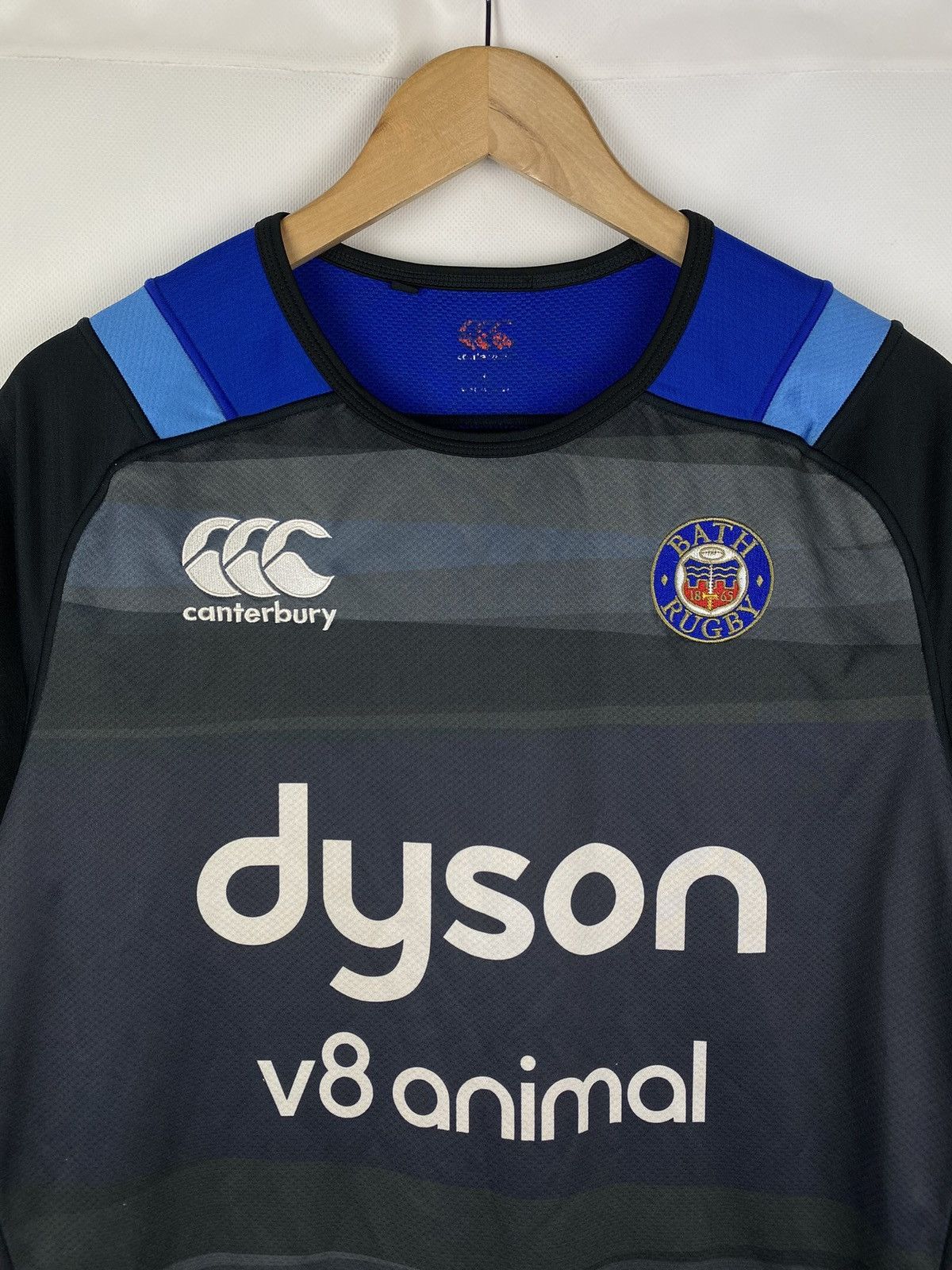 Canterbury of New Zealand Canterbury Bath Rugby men’s Away Rugby Shirt Jersey Size L Size US L / EU 52-54 / 3 - 8 Thumbnail