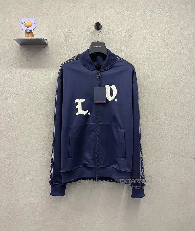 Louis Vuitton Louis Vuitton Navy Blue Letter Jacket Size US L / EU 52-54 / 3 - 1 Thumbnail