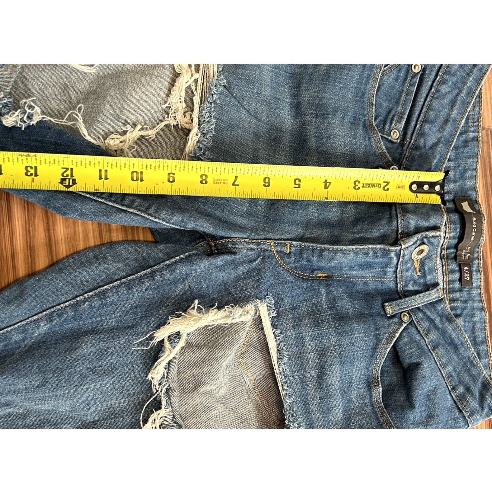 Levi's Levi's Womens Jeans Bold Curve Mid Rise Skinny Blue sz 4/27 Jeans Slender Stretch Medium Wash 30in Inseam Womens Boys Girls Size 27" / US 4 / IT 40 - 3 Thumbnail