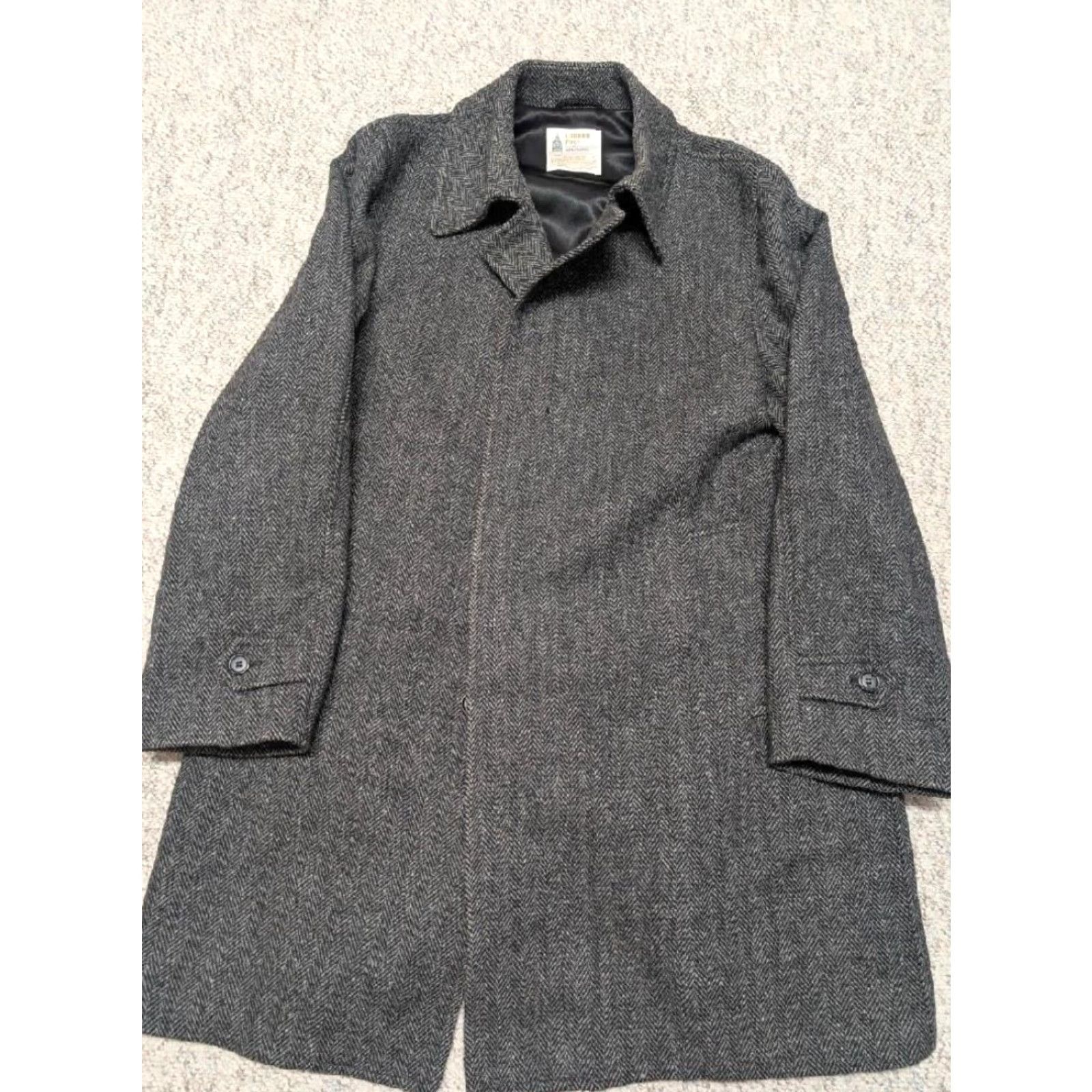 London Fog VINTAGE London Fog coat Overcoat Shirt Mens XL Charcoal Gray Tweed Herringbone 46 Wool English Donegal 1940s 50s 60s Size US XL / EU 56 / 4 - 3 Thumbnail