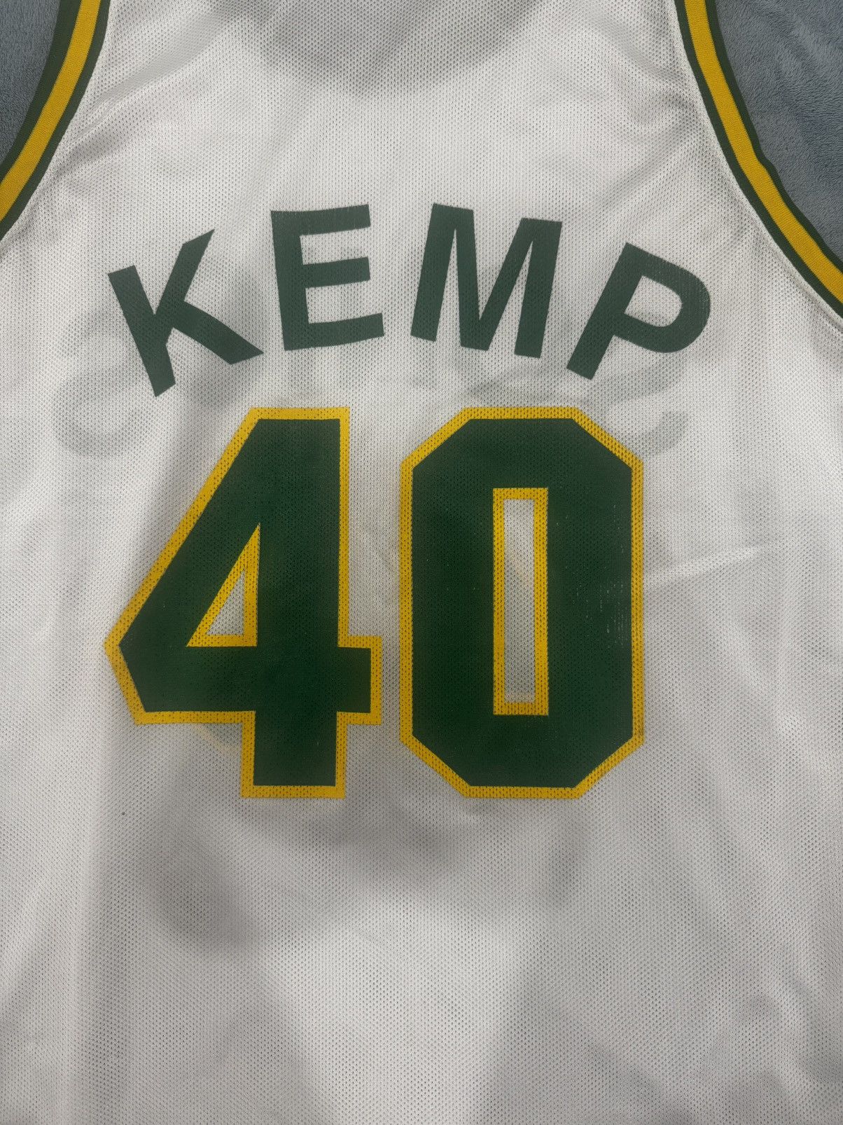 Champion Vintage Shawn kemp , Seattle SuperSonics Jersey Size US M / EU 48-50 / 2 - 5 Thumbnail