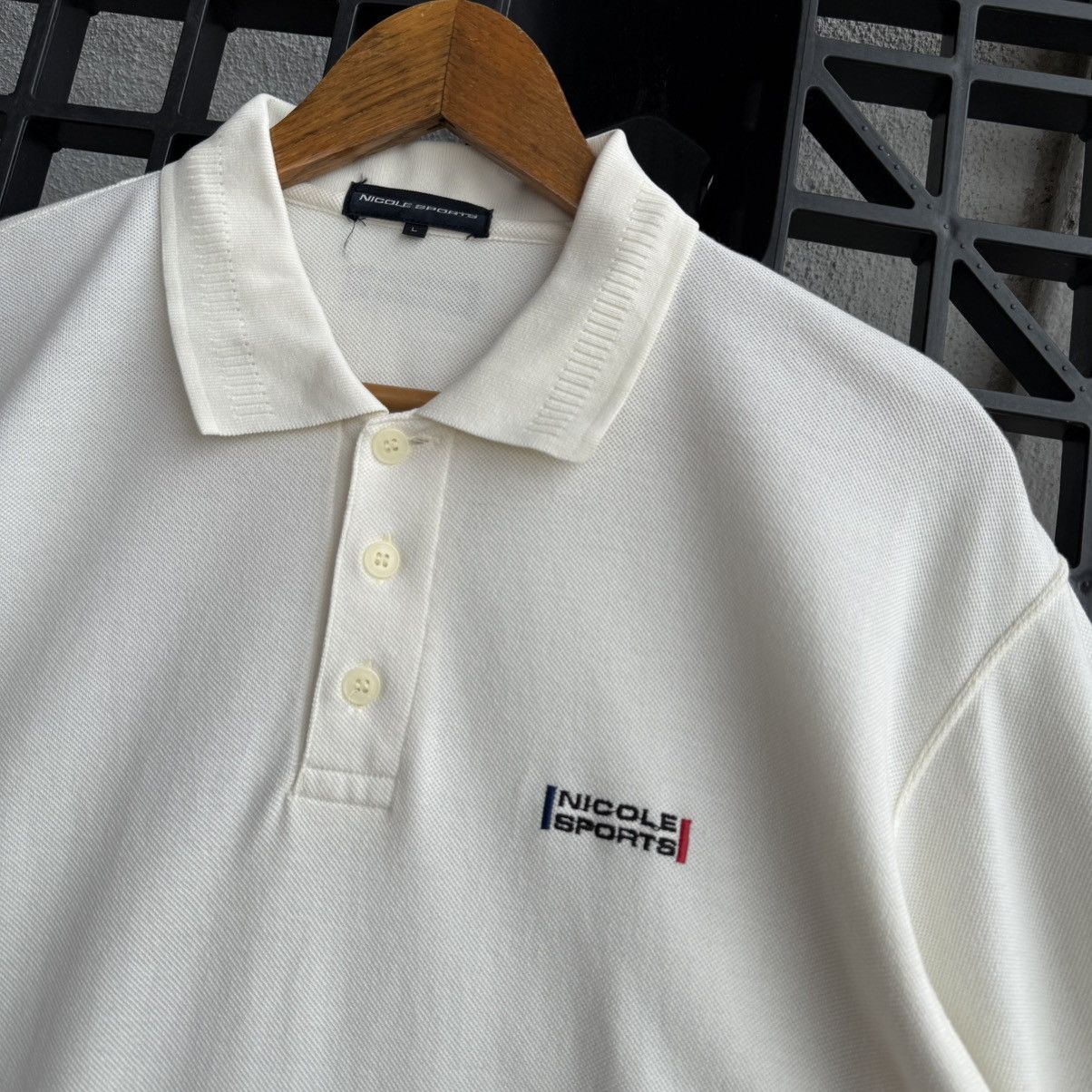 Nicole Club Vintage Nicole Sports Cream Embroidery Polos Size US L / EU 52-54 / 3 - 5 Thumbnail