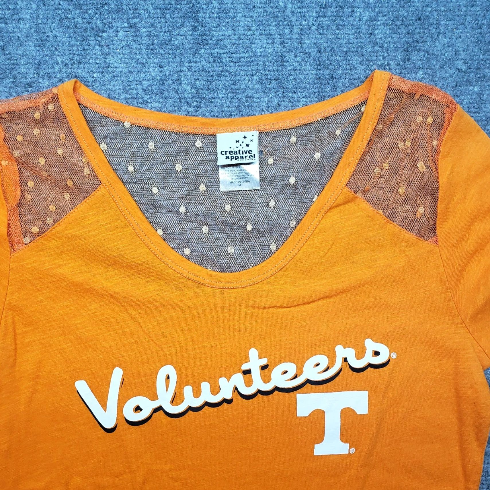 Vintage Creative Apparel Concepts T-Shirt Womens M Orange Tennesse Volunteers V-Neck Size M / US 6-8 / IT 42-44 - 2 Thumbnail