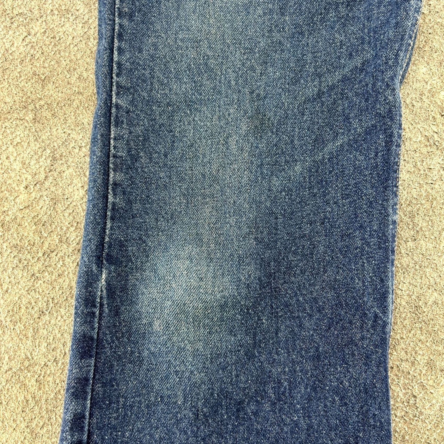 Levi's VINTAGE Levi's 517 Jeans Mens 38x32 Blue Bootcut Dark Wash Regular 90s USA Levi's 500 Series Mens Jeans Size US 38 / EU 54 - 5 Thumbnail