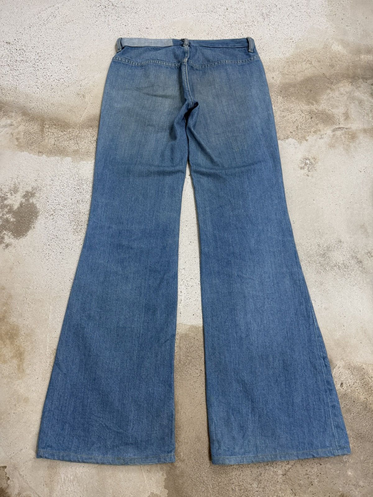 Diesel Vintage Diesel Wide Leg Flare Unisex Whisker Denim Size 26" / US 2 / IT 38 - 2 Thumbnail
