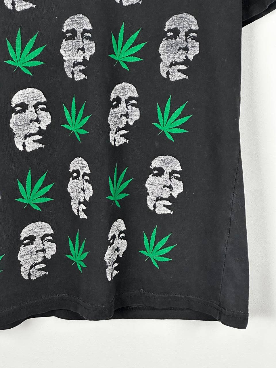 Bob Marley Grunge Bob Marley Weed Slim Fit T Shirt Size US S / EU 44-46 / 1 - 5 Thumbnail