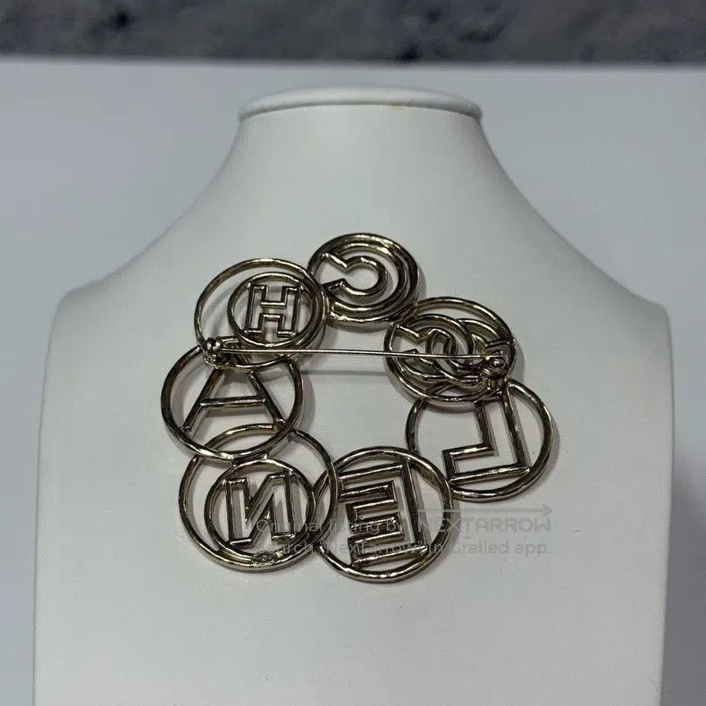 Chanel Chanel Brooch Size ONE SIZE - 2 Thumbnail