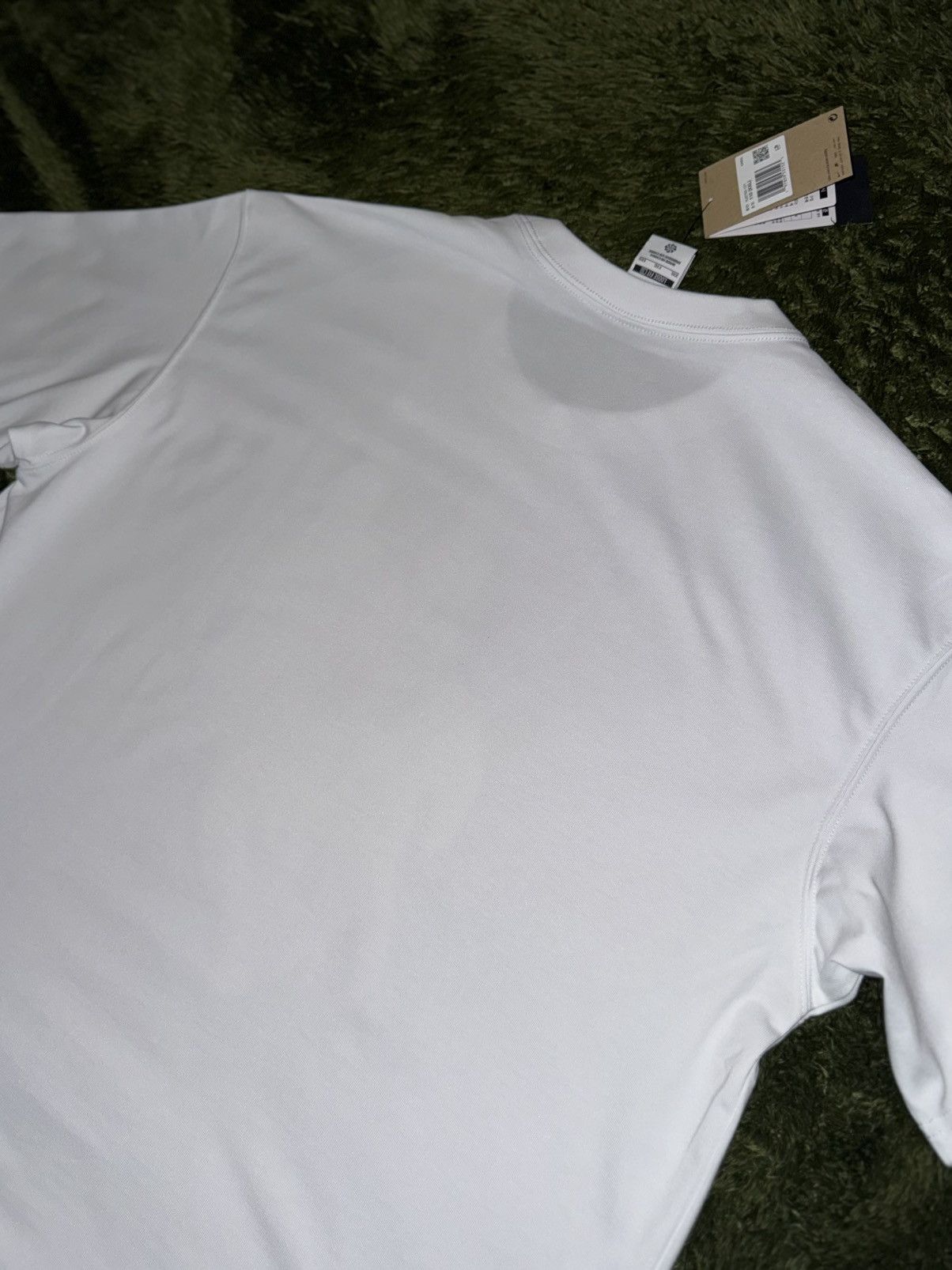 Nike ACG [XXL] Nike ACG Dri-Fit Graphic Printed T-Shirt – White Size US XXL / EU 58 / 5 - 7 Thumbnail